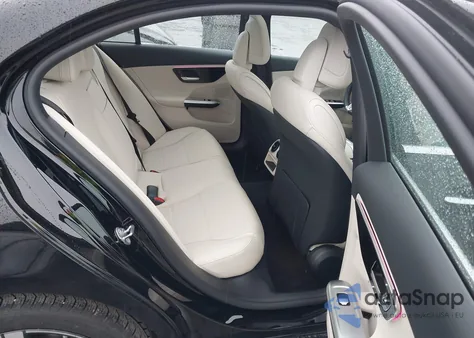 2023 Mercedes-Benz C 300 4Matic из США, поврежденный, VIN W1KAF4HB7PR141949